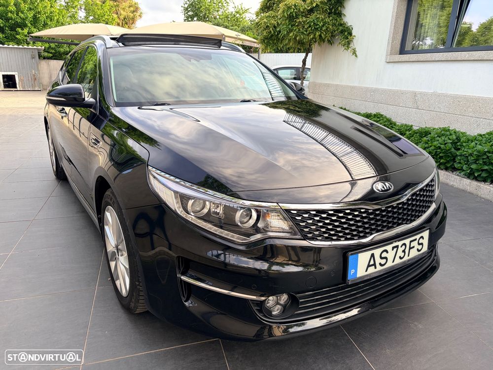 Kia Optima SW 1.7 CRDI DCT Vision - 2