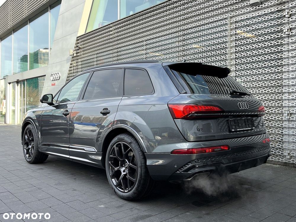 Audi Q7 - 4