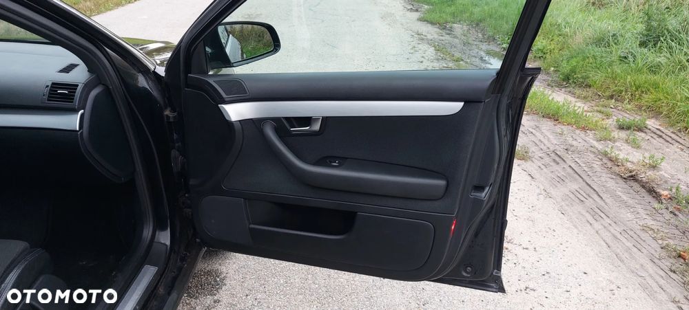Audi A4 Avant 3.0 TDI Quattro Tiptr - 24