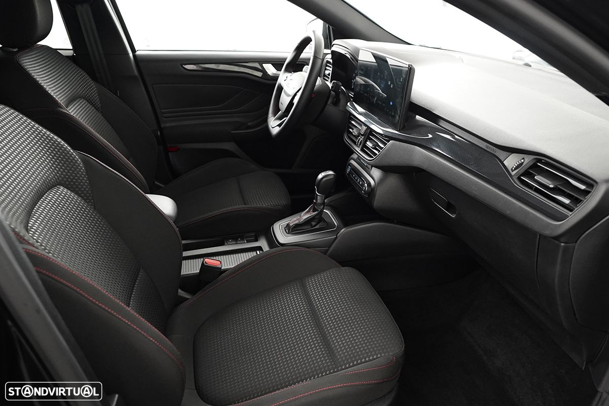 Ford Focus SW 1.0 EcoBoost MHEV ST-Line Aut. - 21