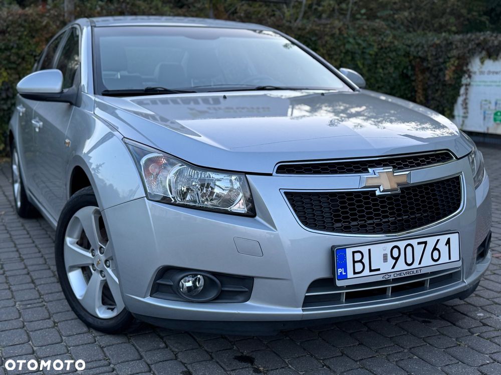 Chevrolet Cruze 1.8 LT+ - 1