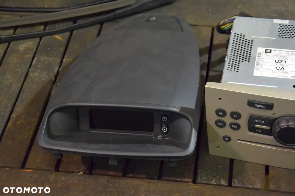 Opel Corsa D Radio CD30 Złote + wyświetlacz z KODEM Oryginał - 3