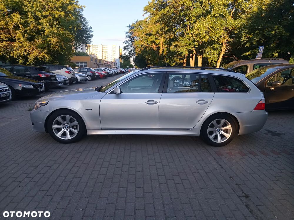 BMW Seria 5 520d - 14