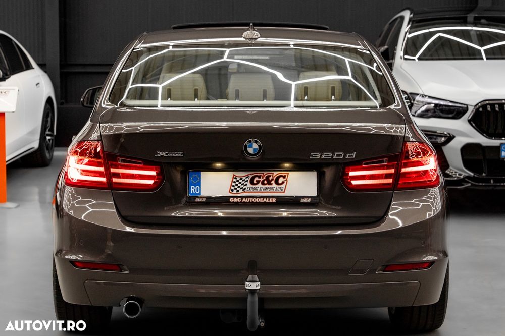 BMW Seria 3 320d xDrive Aut. - 24