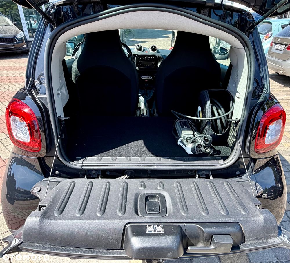Smart Fortwo EQ - 15