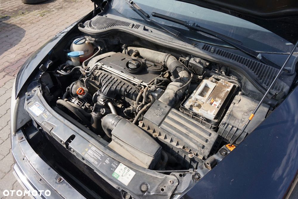 SKODA OCTAVIA II 1Z3 LB LIFTBACK 2008 9910 2.0 TDI BKD 140KM KNS CZARNY na części - 11