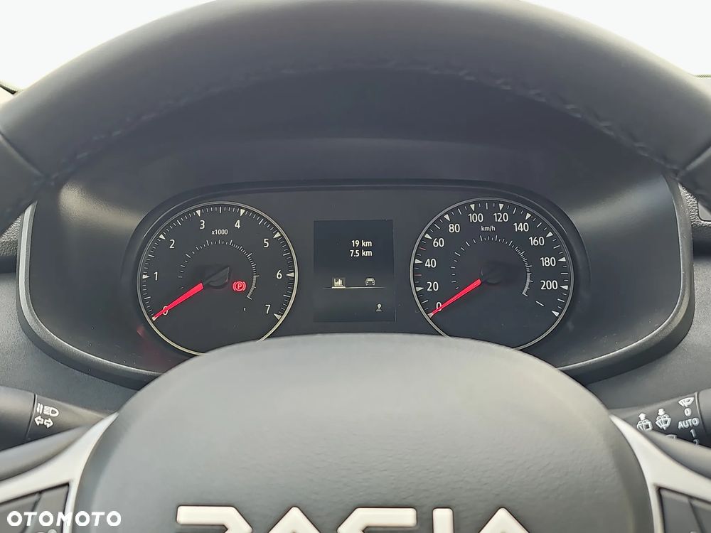 Dacia Sandero - 18