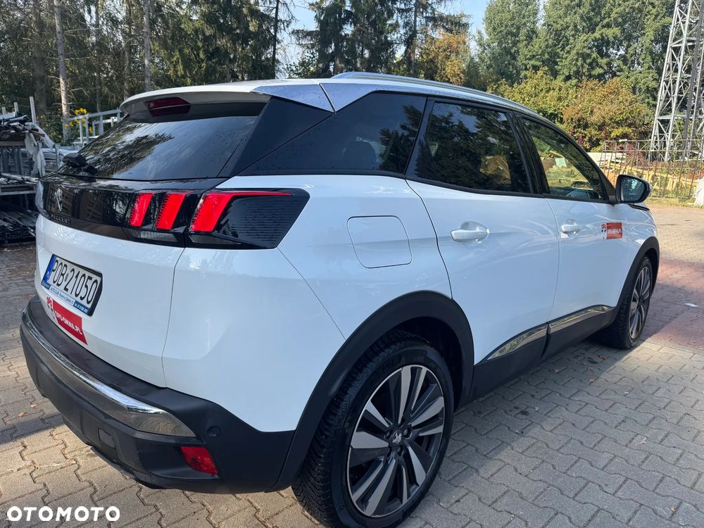 Peugeot 3008 1.6 PureTech GPF Allure S&S EAT8 - 4