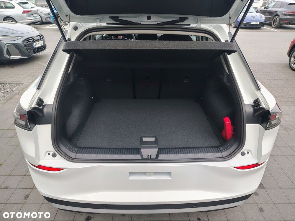 Volkswagen T-Roc - 10