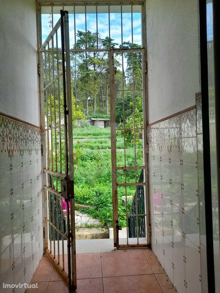 Moradia T3 Duplex com Terreno em Santiago do Cacém - Grande imagem: 2/25