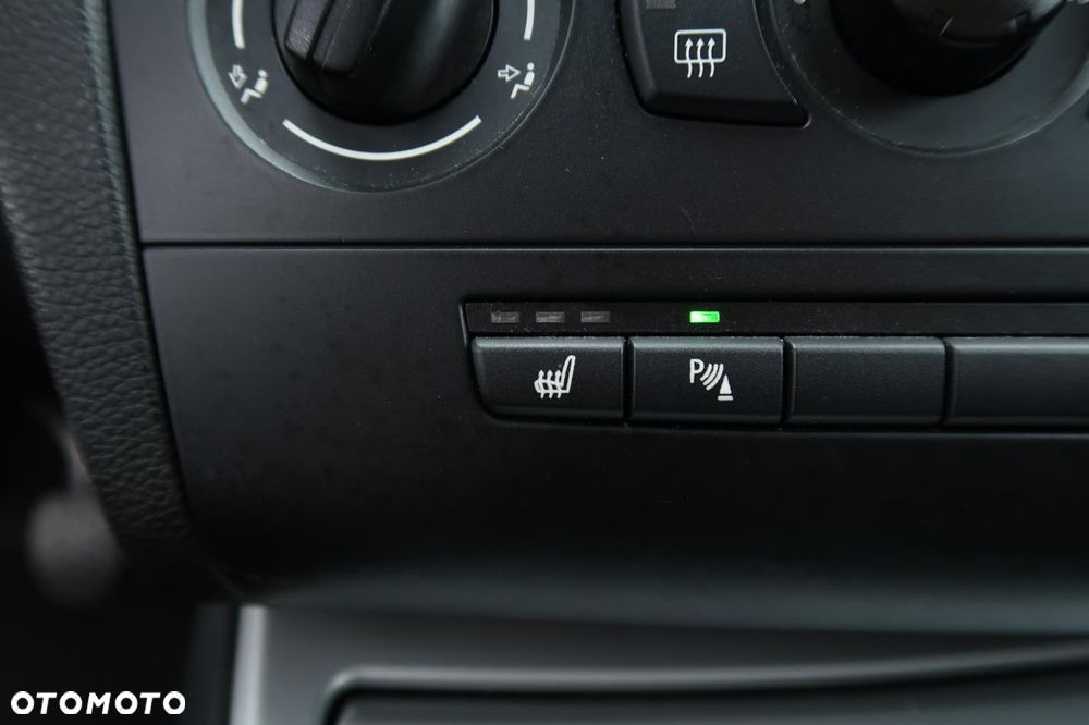 BMW Seria 1 - 28