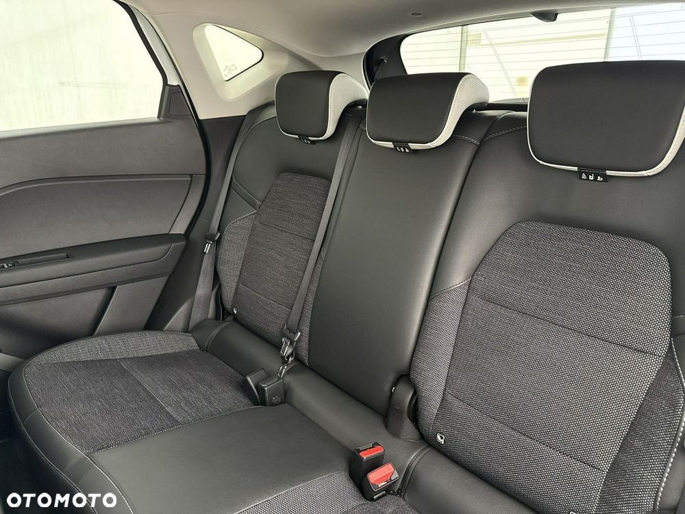 Renault Captur - 19