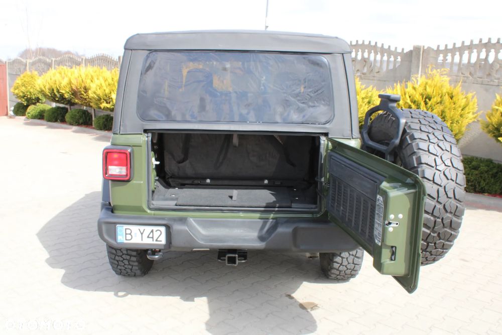 Jeep Wrangler Unlimited 3.6 Automatik X - 34