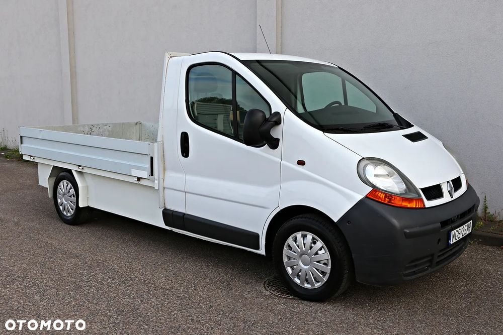 Renault Trafic - 10