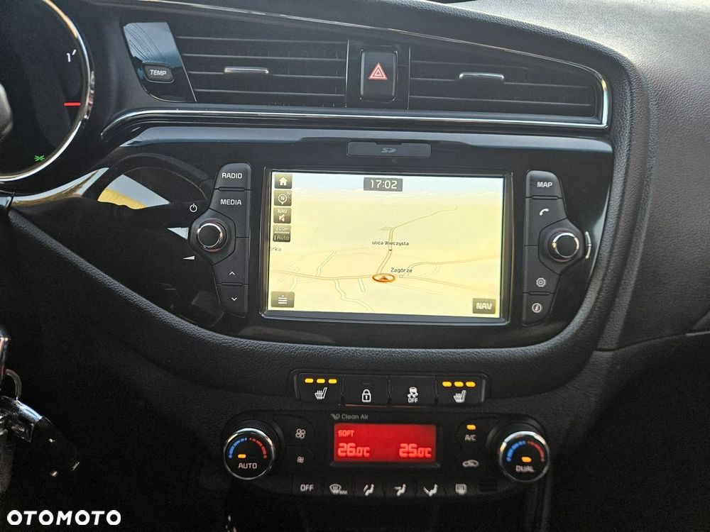 Kia Ceed 1.4 CVVT Dream-Team Edition - 30