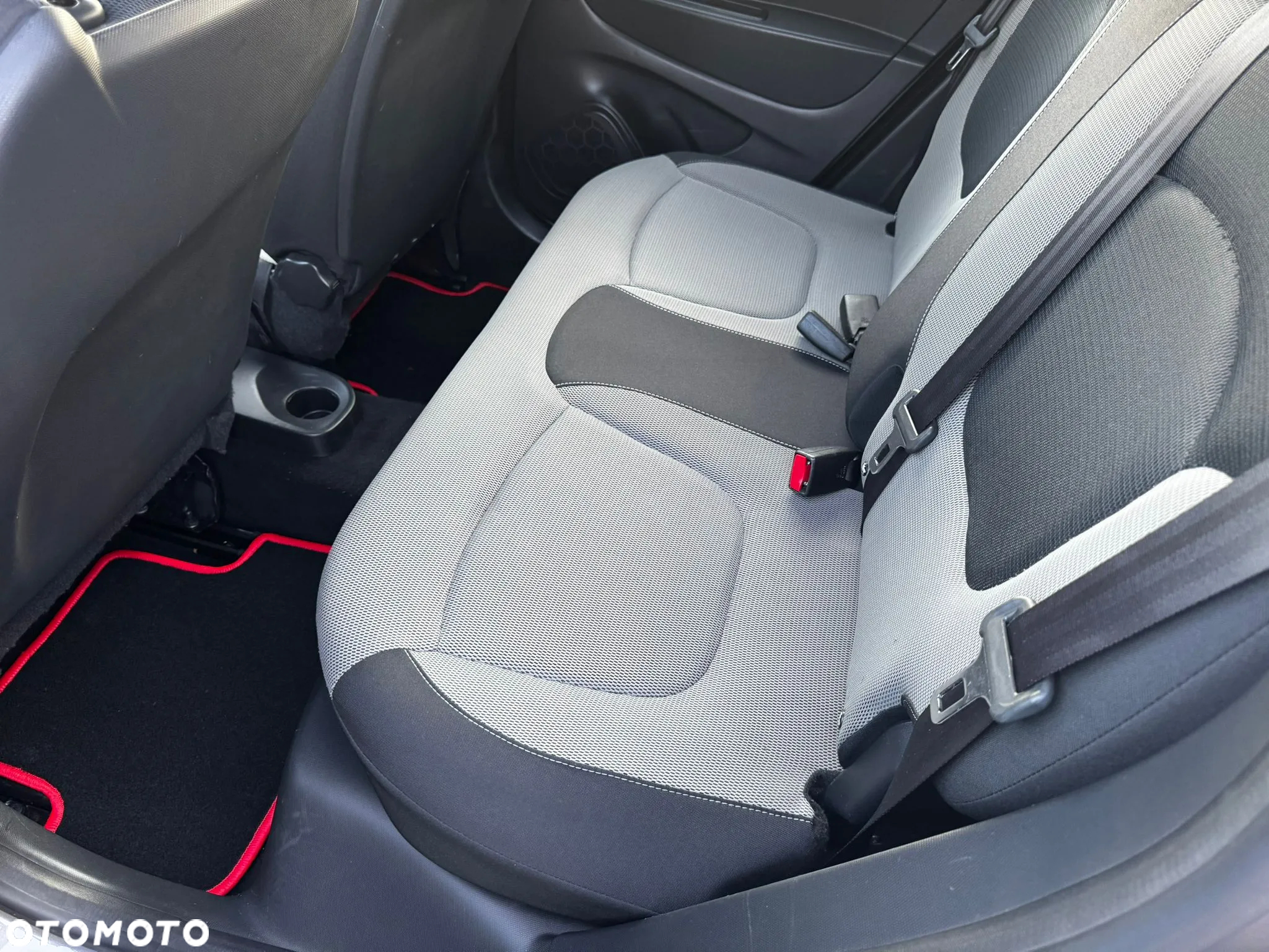 Renault Captur - 10
