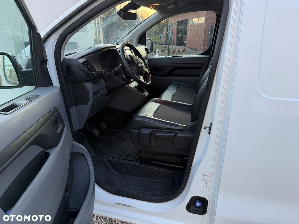 Opel Vivaro - 13