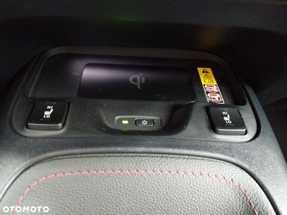 Toyota Corolla 1.8 Hybrid GR Sport Dynamic - 19
