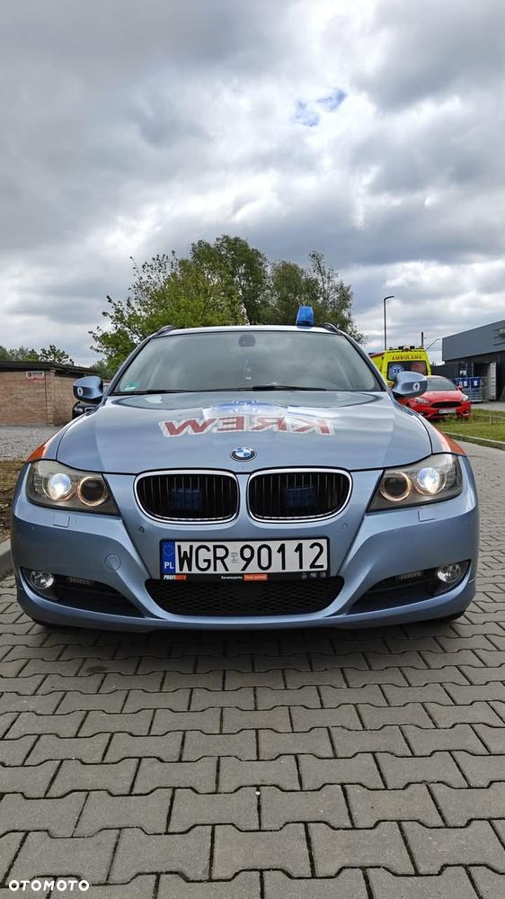 BMW Seria 3 320d Efficient Dynamics - 6