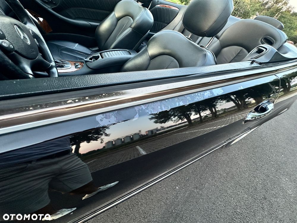Mercedes-Benz CLK - 19