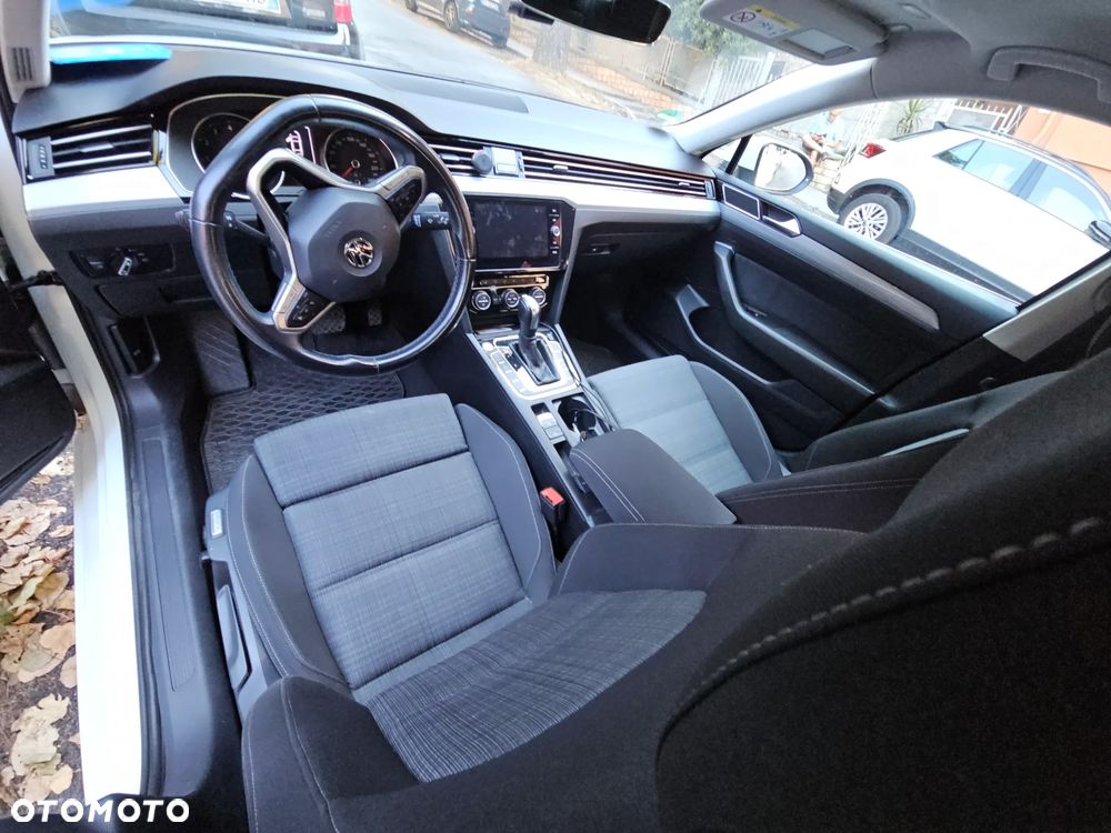 Volkswagen Passat 2.0 TSI Business DSG - 16