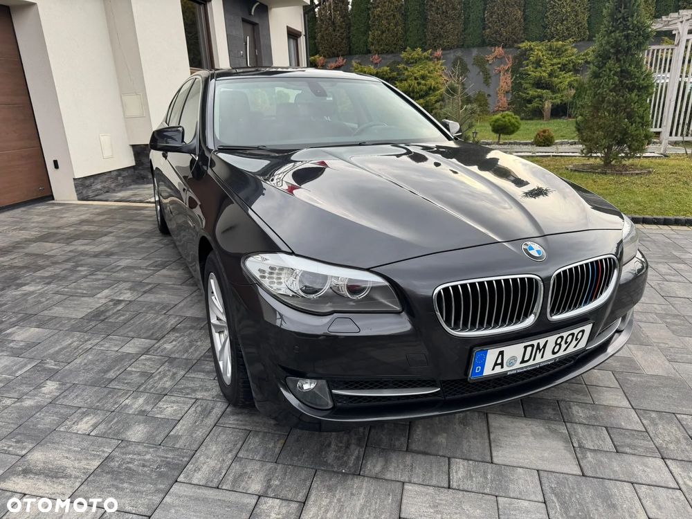 BMW Seria 5 520i - 2