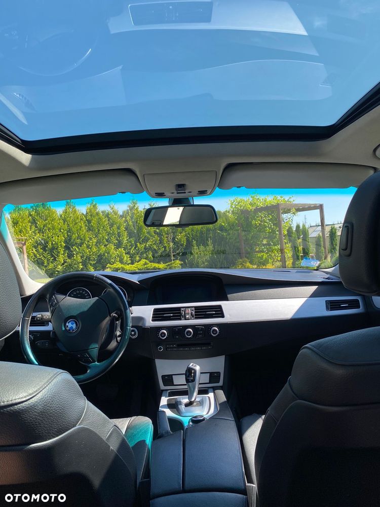 BMW Seria 5 530d xDrive - 7