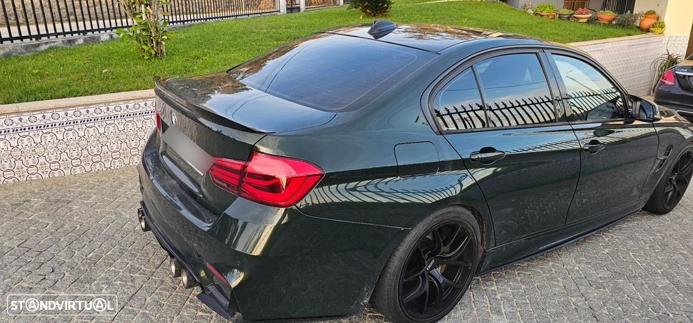 BMW 320 d Line Luxury - 4