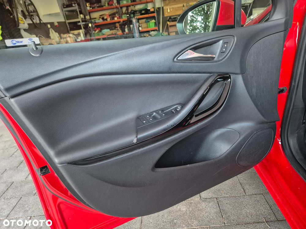 Opel Astra 1.4 T Elite S&S - 11