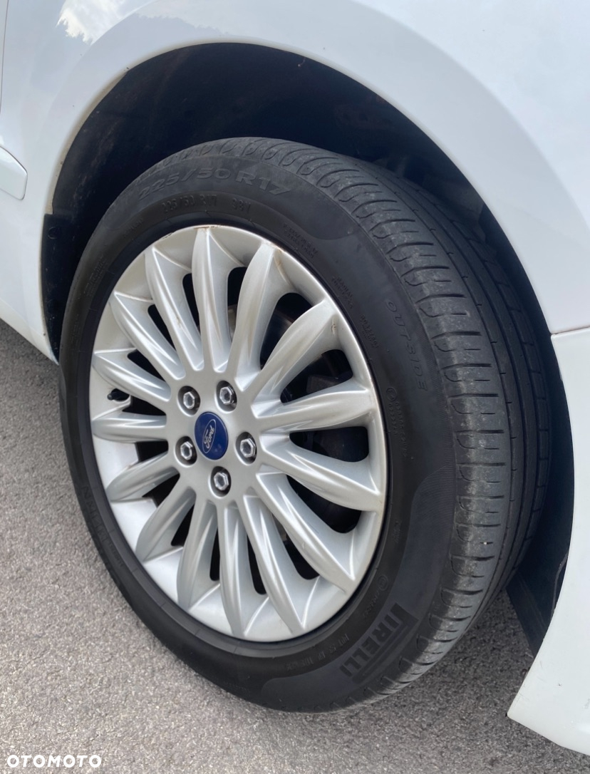 Ford Galaxy 2.0 TDCi Ghia - 11