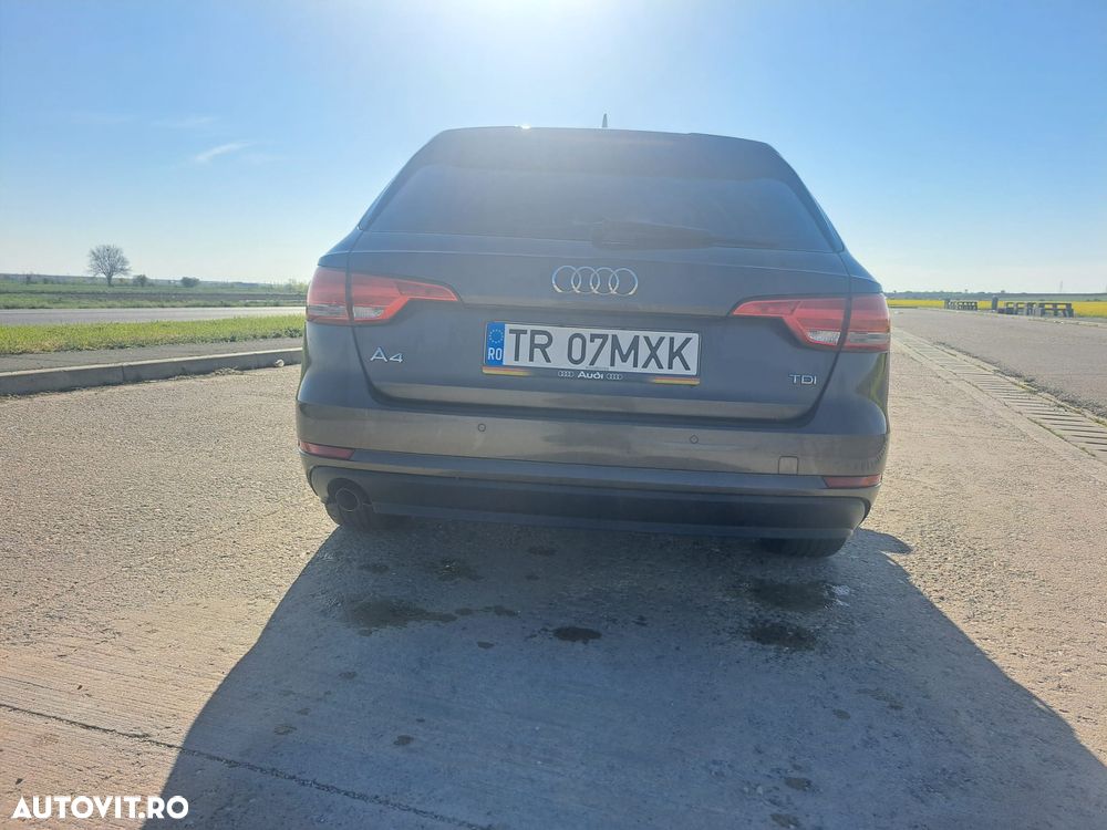 Audi A4 Limuzina 2.0 TDI - 6
