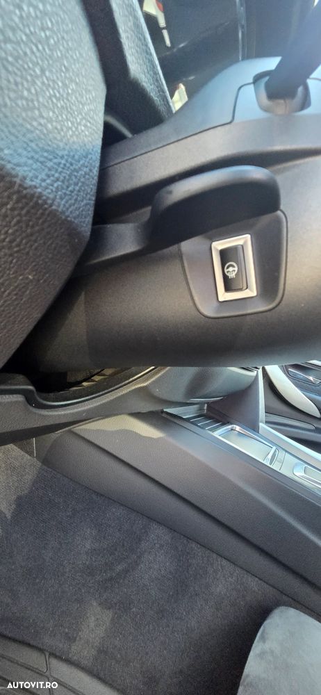 BMW Seria 3 320d Aut. xDrive - 19