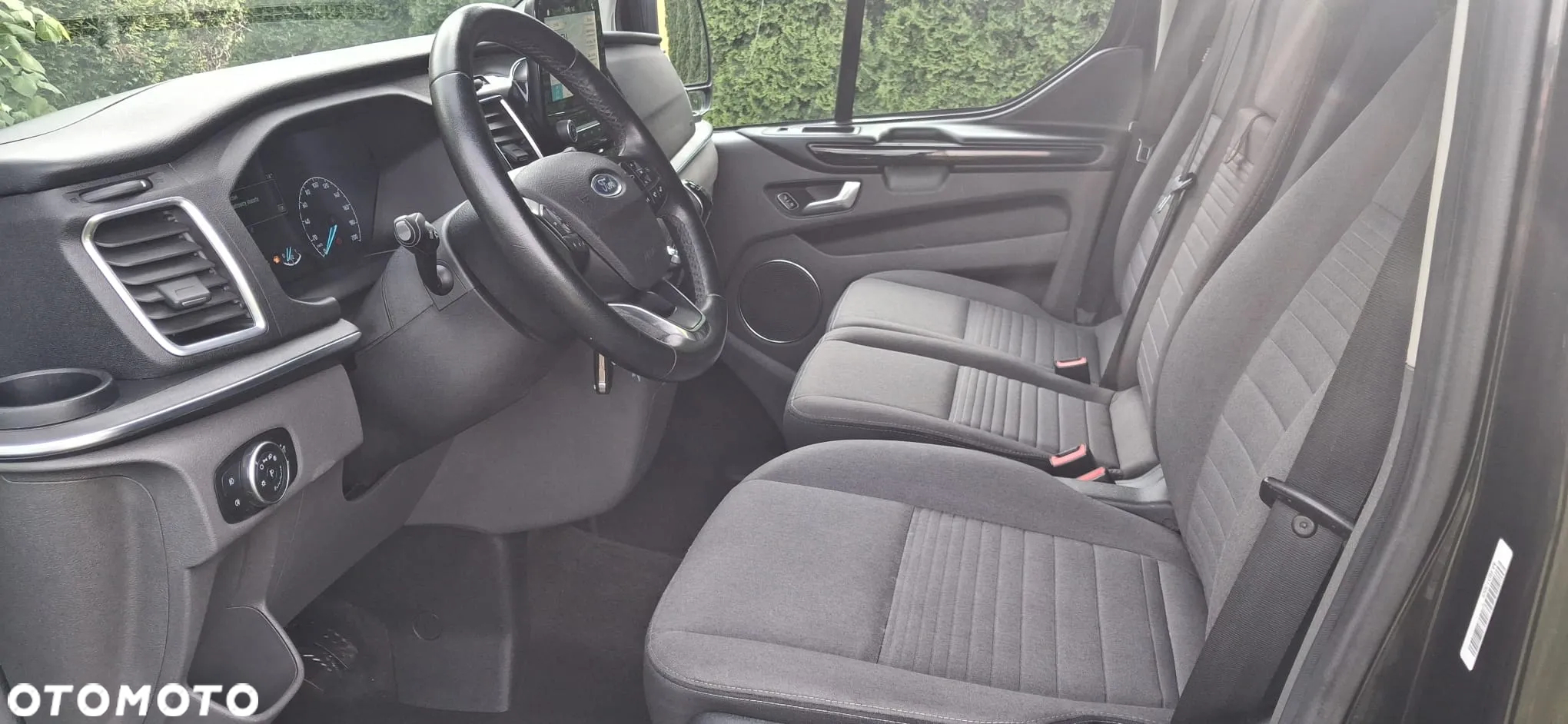 Ford Tourneo Custom 2.0 TDCi L2 Titanium - 12
