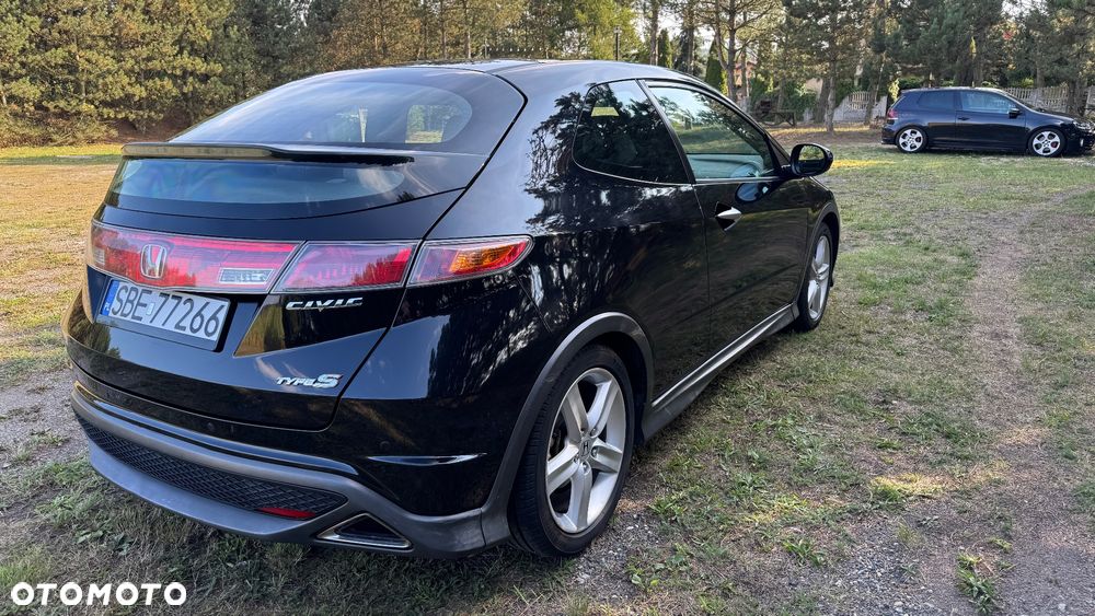 Honda Civic 1.8 LX Coupe - 14