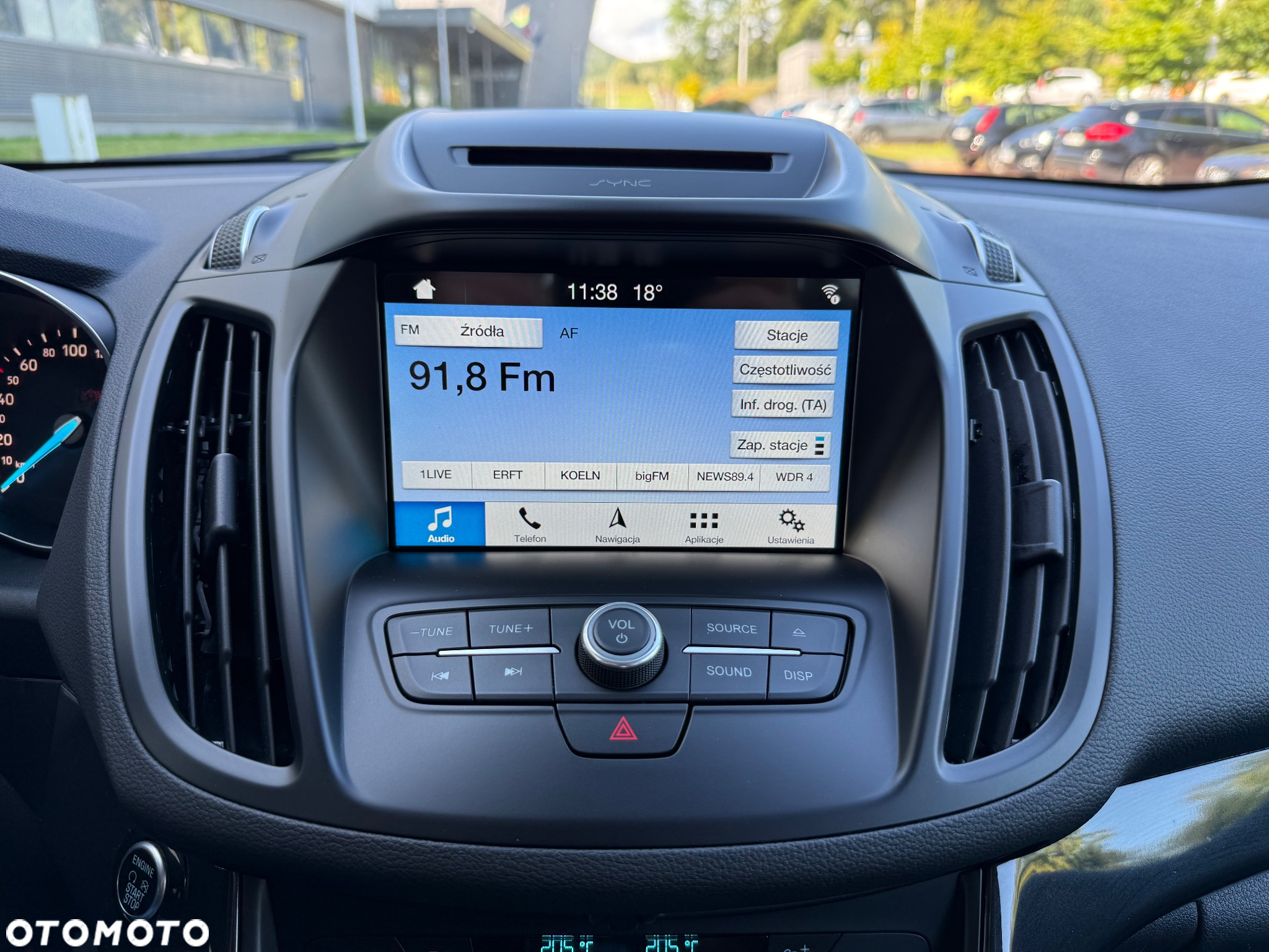 Ford Kuga 1.5 EcoBoost 2x4 Titanium - 16