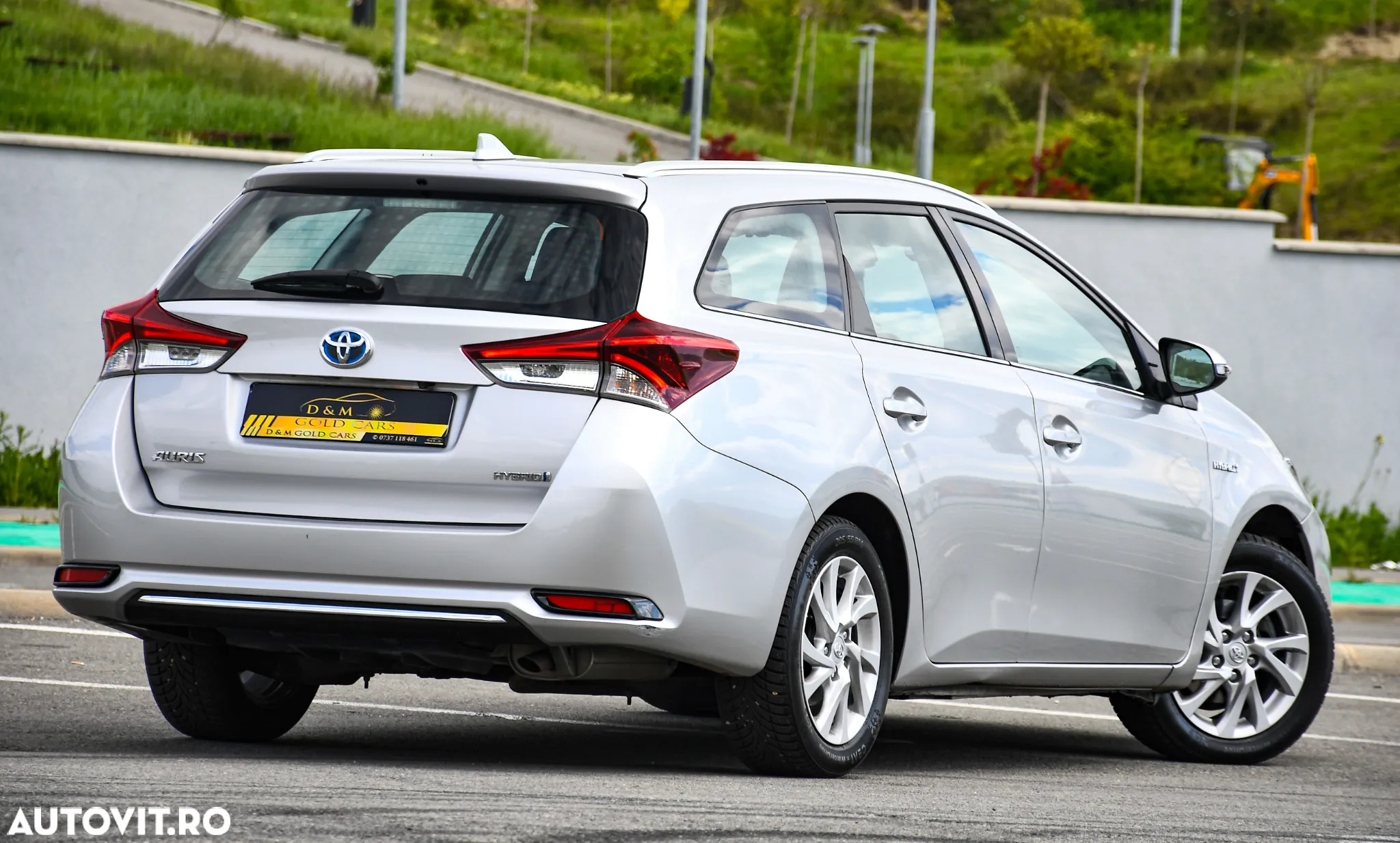 Toyota Auris 1.8 VVT-i Hybrid Automatik Touring Sports Edition - 11