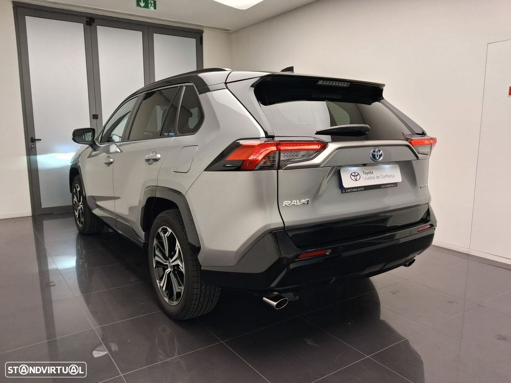 Toyota RAV4 - 2