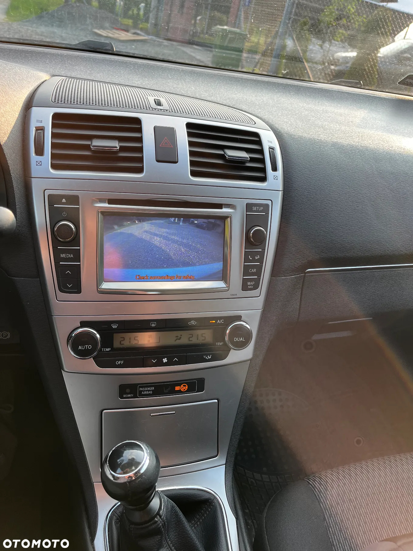 Toyota Avensis 2.0 D-4D Premium - 7