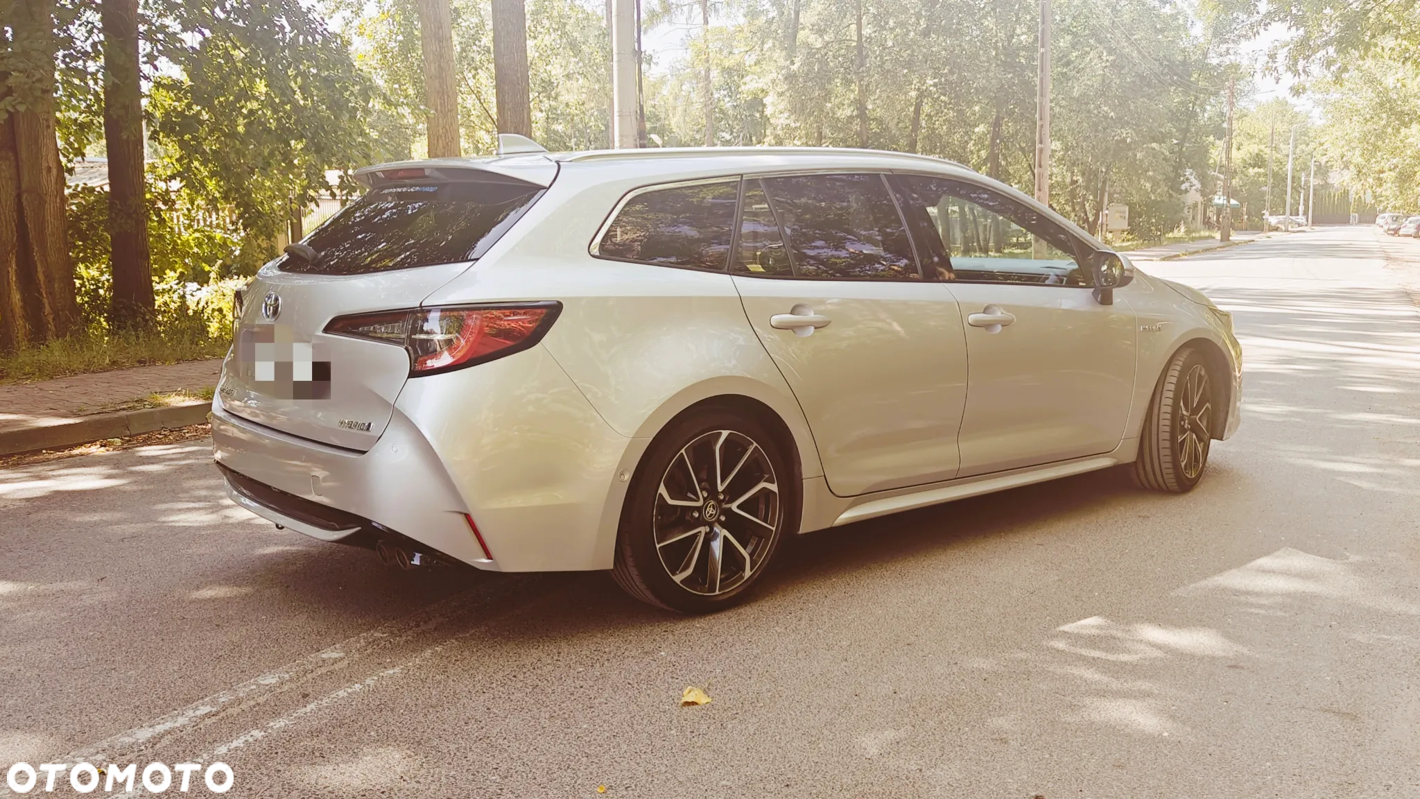 Toyota Corolla 2.0 Hybrid Executive - 3
