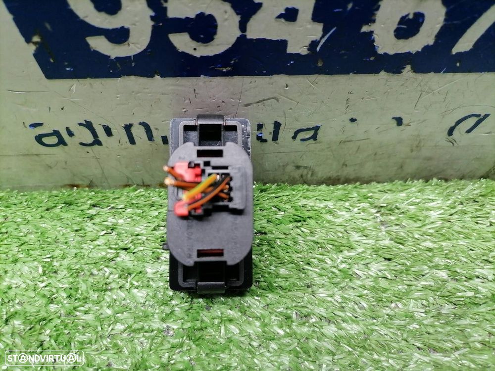 BOTÃO DE EMERGÊNCIA FORD FOCUS C-MAX 2003 -3M5T13A350AB - 1