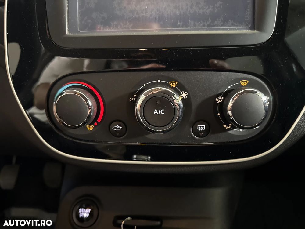 Renault Captur - 19
