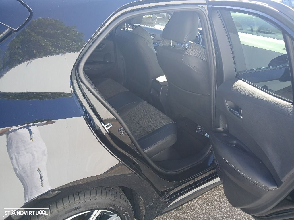 Toyota Corolla 1.8 Hybrid Comfort+P.Sport - 10