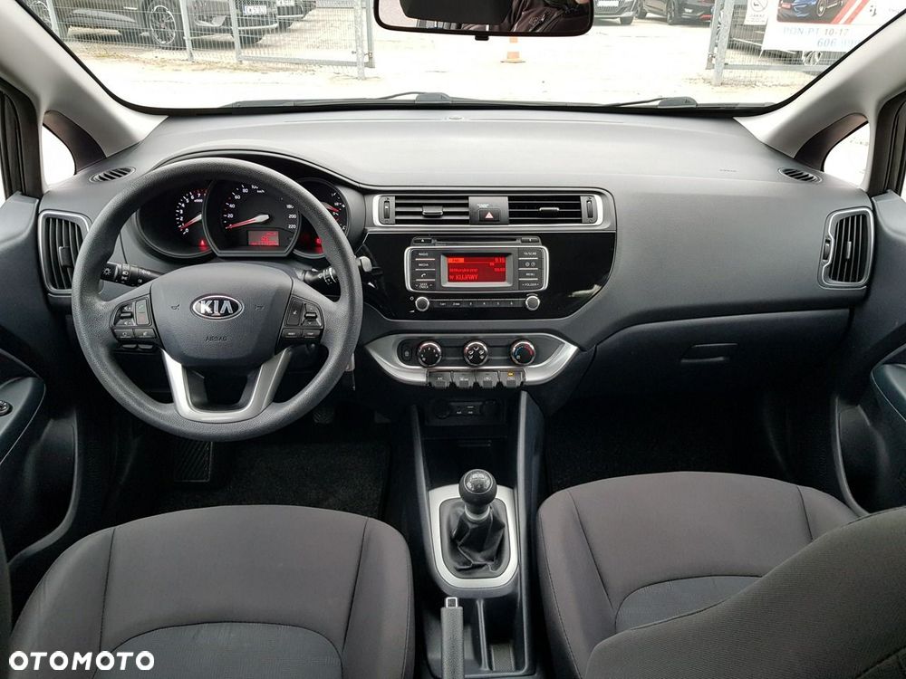 Kia Rio 1.2 Edition 7 - 12
