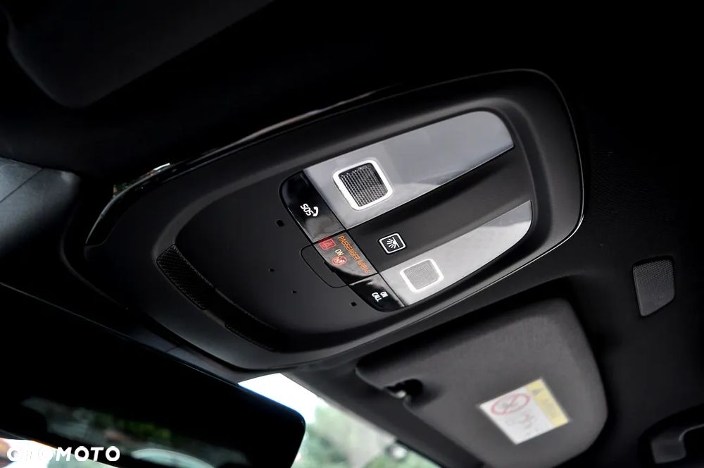 Volvo XC 60 B4 D Geartronic RDesign - 31