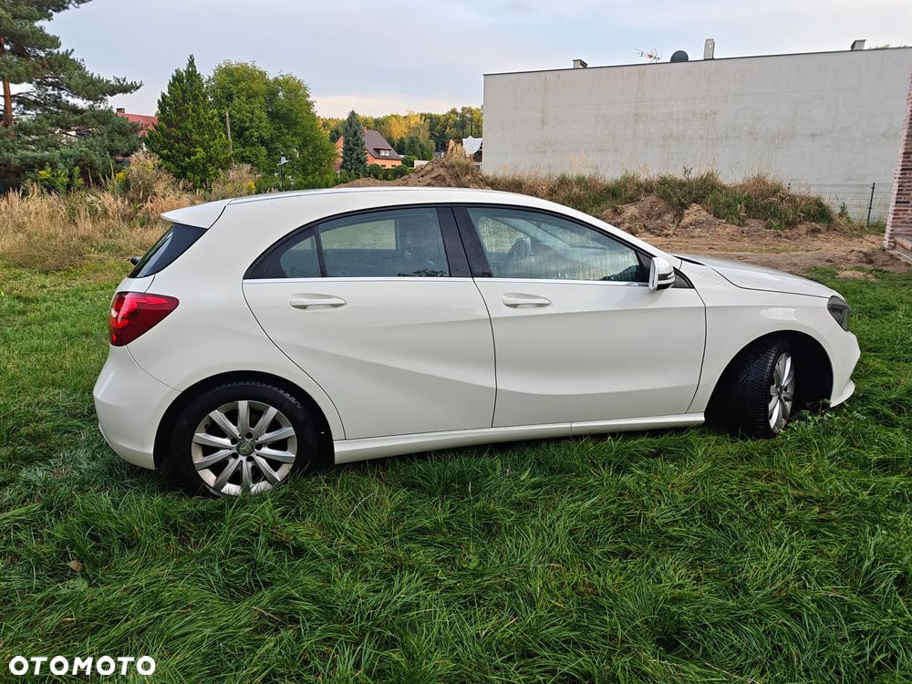 Mercedes-Benz Klasa A 180 BlueEfficiency Edition - 5