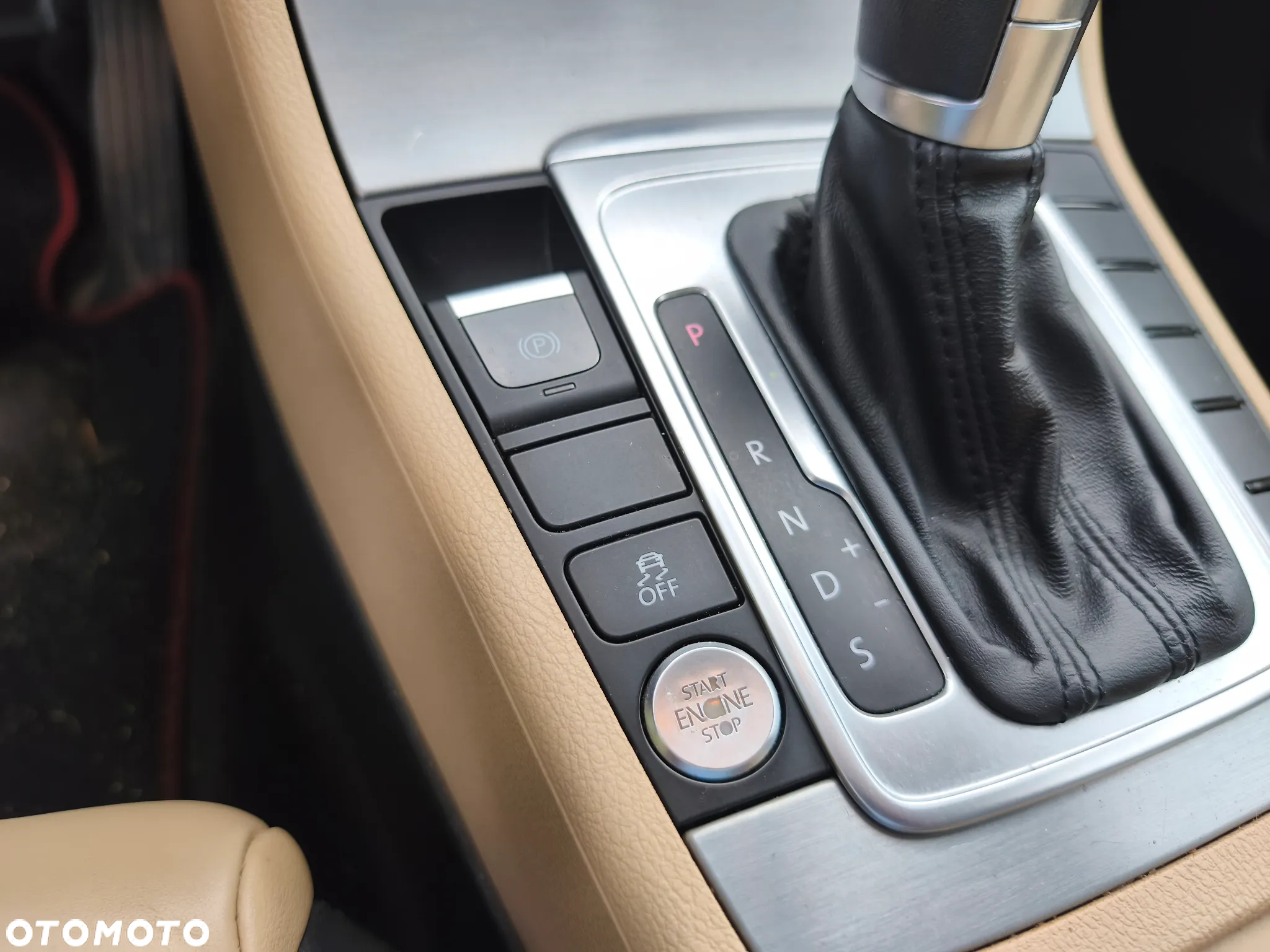 Volkswagen CC 2.0 TSI DSG - 35