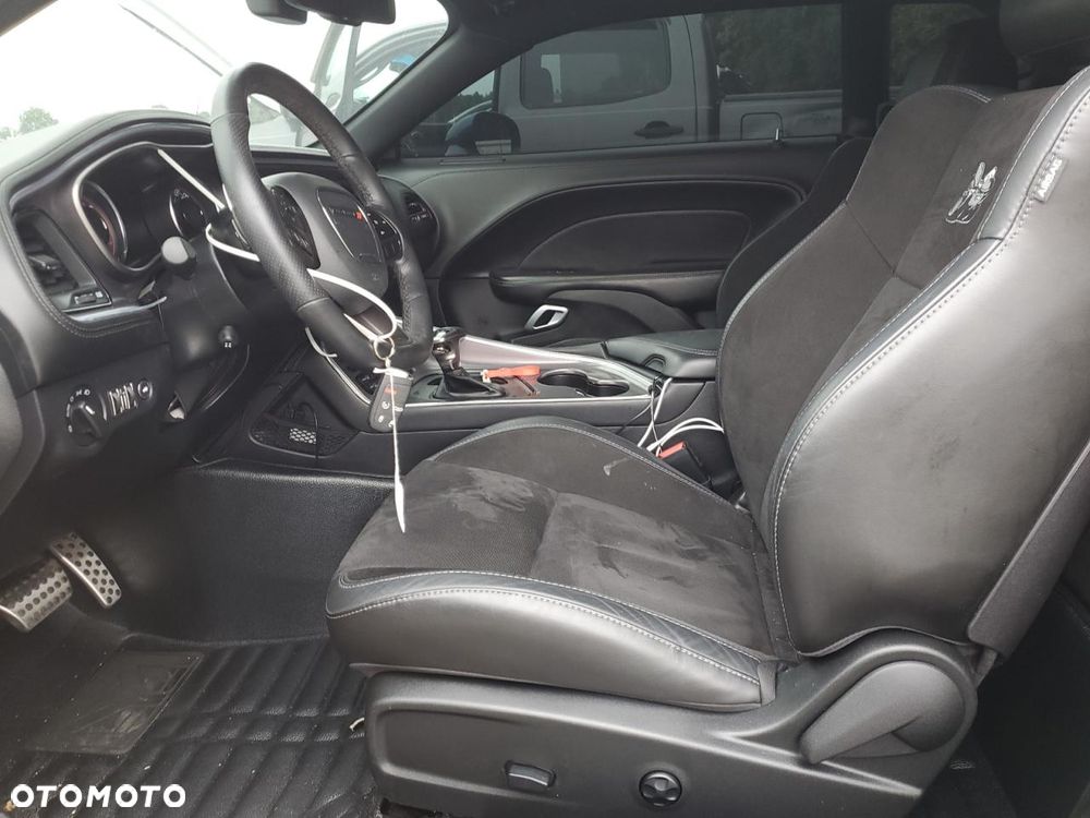 Dodge Challenger Automatik R/T Plus Scat Pack - 8