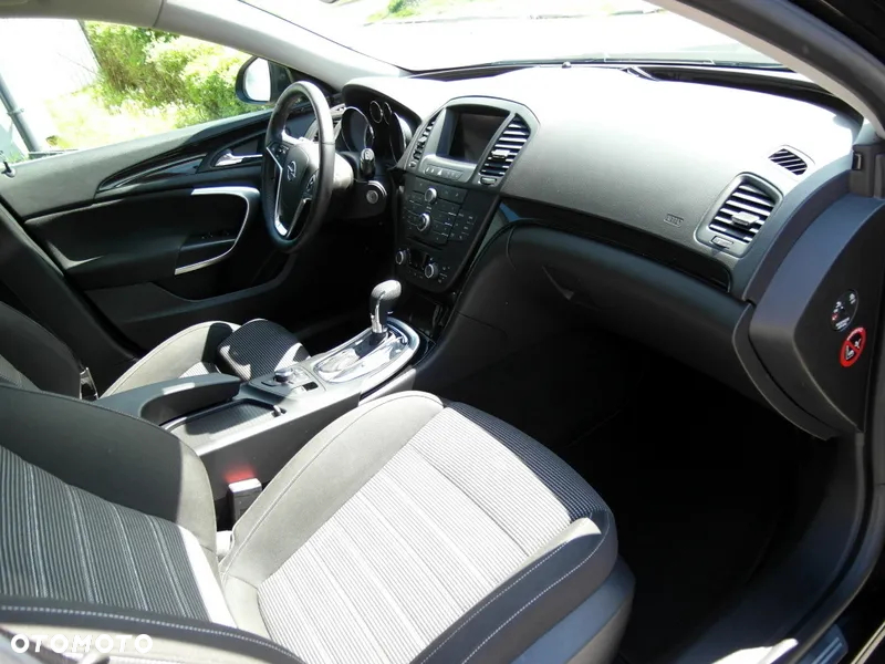 Opel Insignia 2.0 CDTI Sports Tourer Automatik - 24