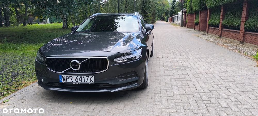 Volvo V90 D4 Momentum - 13