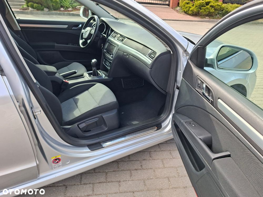 Skoda Superb 1.8 TSI Exclusive - 18